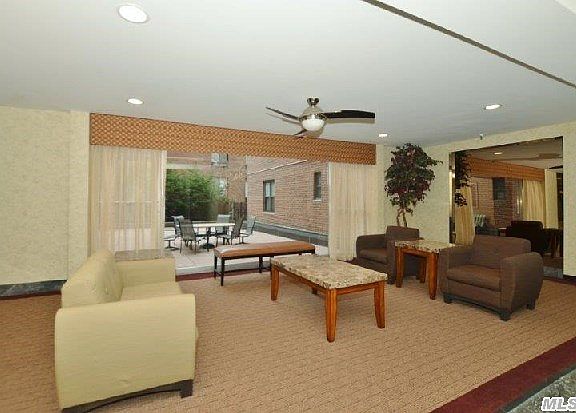 3rd image of 71 Grace Ave APT 1H