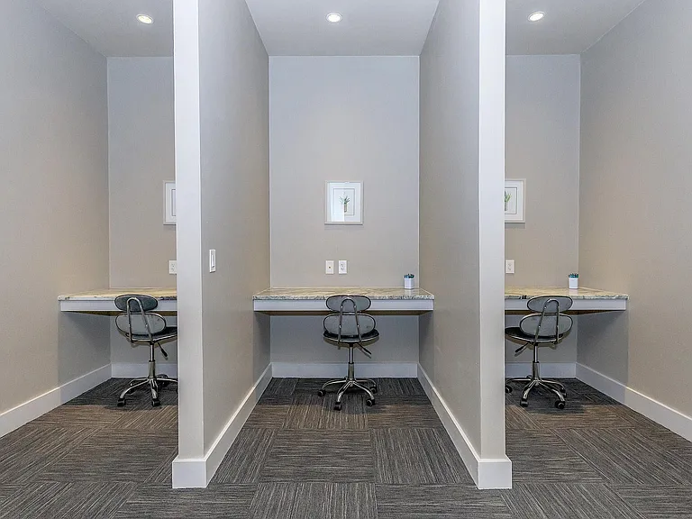 Vantage at McKinney Falls Business Center