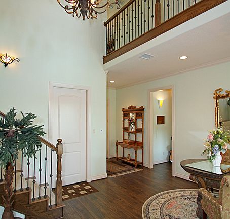 3rd image of 70 Creekwood Dr.