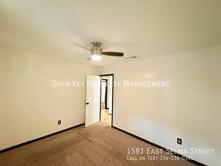 1581 E Selma St — Photo 15