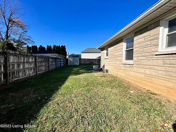5th image of 7901 Grandmeadow Ln
