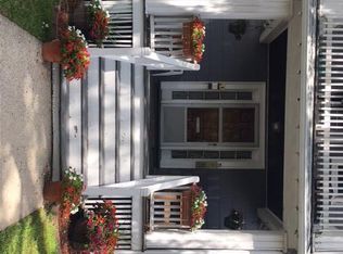 37 Glenmont Rd, Boston, MA 02135