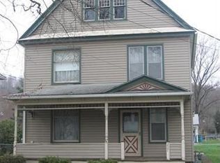 227 S Lincoln Ave, Lisbon, OH 44432