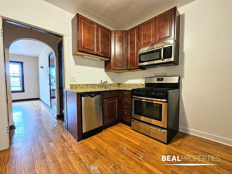 2100-2112 W. Ainslie-4908-4910 N. Hoyne Chicago, IL 60625 — Photo 10