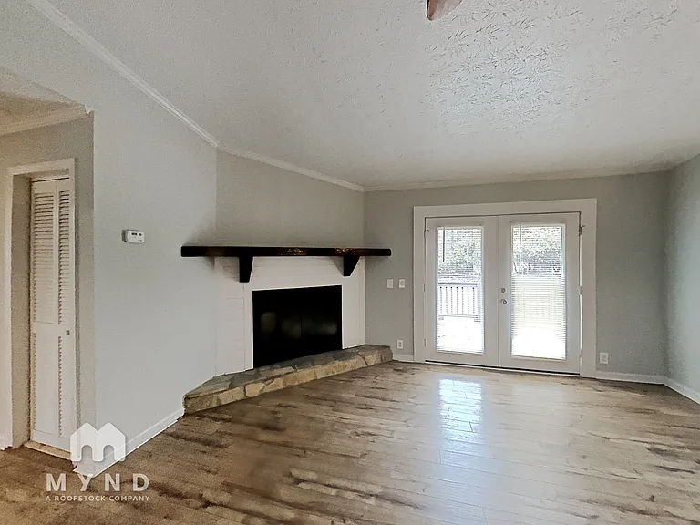 275 Oak Hill Cir — Photo 8
