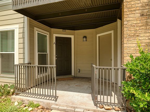 2nd image of 10616 Mellow Mdws APT 46A