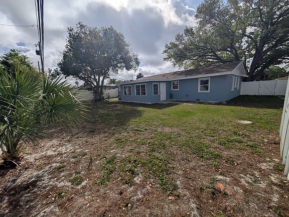 Huge Fenced Yard