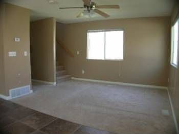 4th image of 482 W Bountiful Way