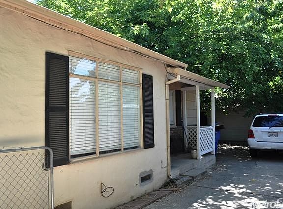 3rd image of 3126 62nd St