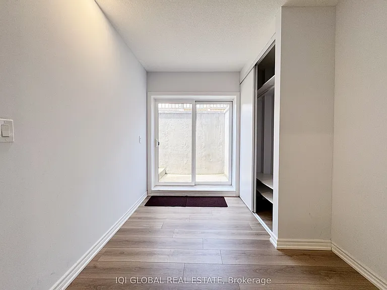 82 Madoc Pl #BASEMENT — Photo 9