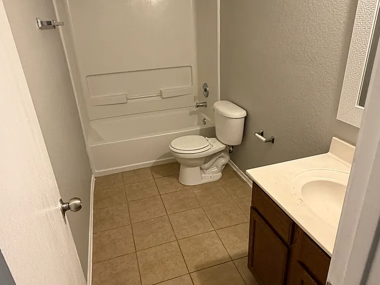 9005 Bellgrove Ct — Photo 24