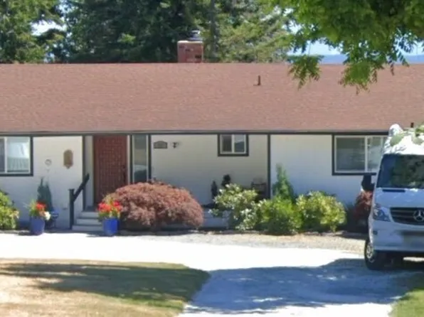 757 Hawthorne Lane, Camano Island, WA 98282