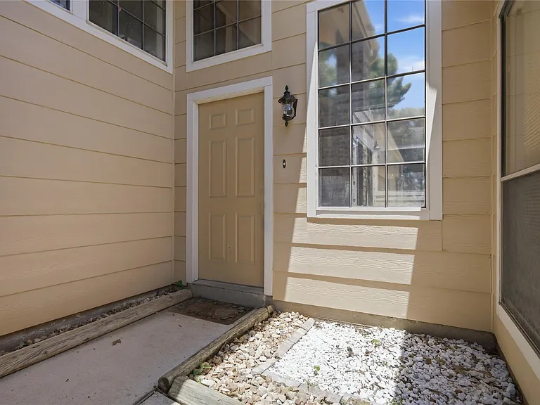 2019 First Crossing Blvd — Photo 35