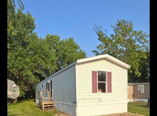 1200 Eickhof Blvd #224, Crookston, MN 56716