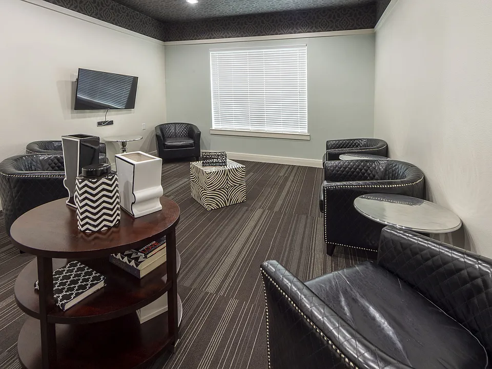 Elan Med Center
