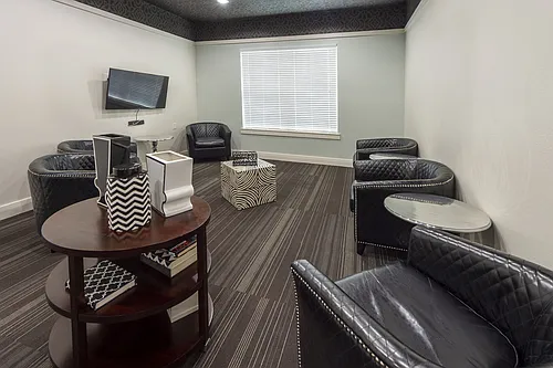 Elan Med Center Photo 1