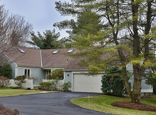 8 E Lyon Farm Dr UNIT 8, Greenwich, CT 06831