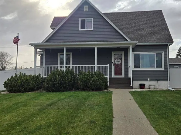 410 N Welo St, Tioga, ND 58852