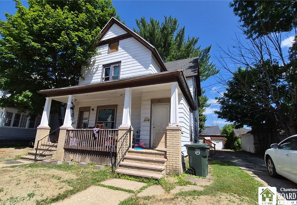 1st image of 12 Crown St