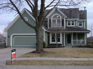 405 SW Cole Younger Dr, Lees Summit, MO 64082