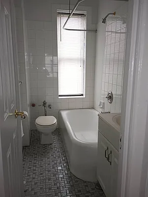 Rented by Grand Group Realty | media 7