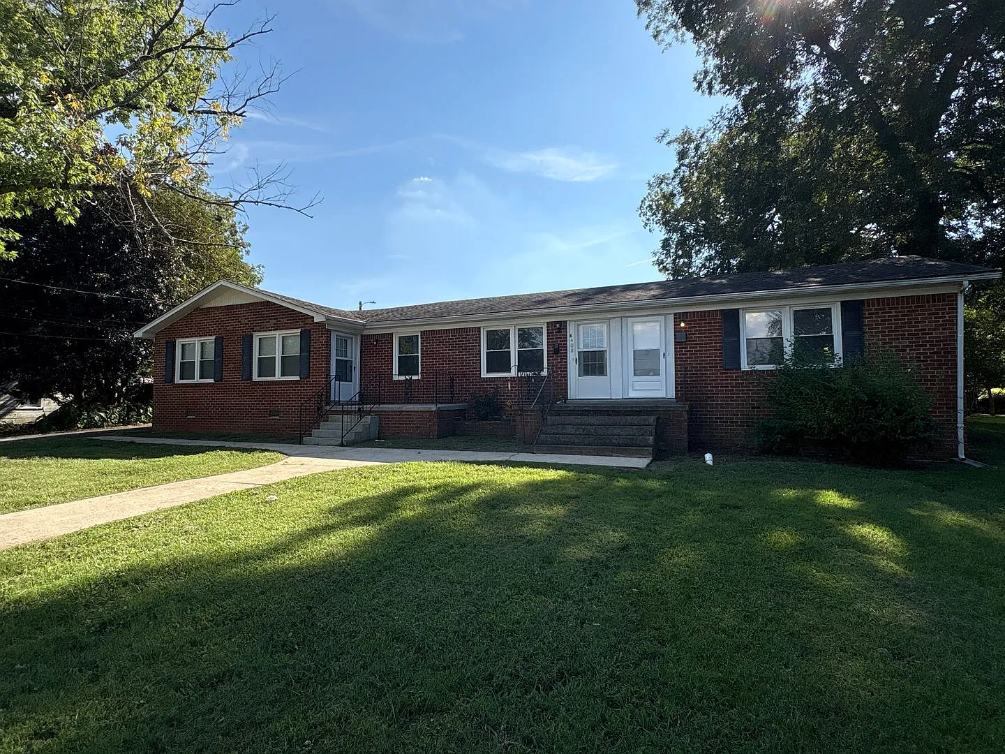 408 S Jefferson Street — Photo 2