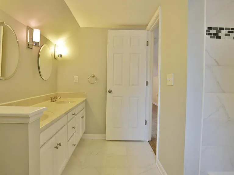 609 Marquette Dr — Photo 20