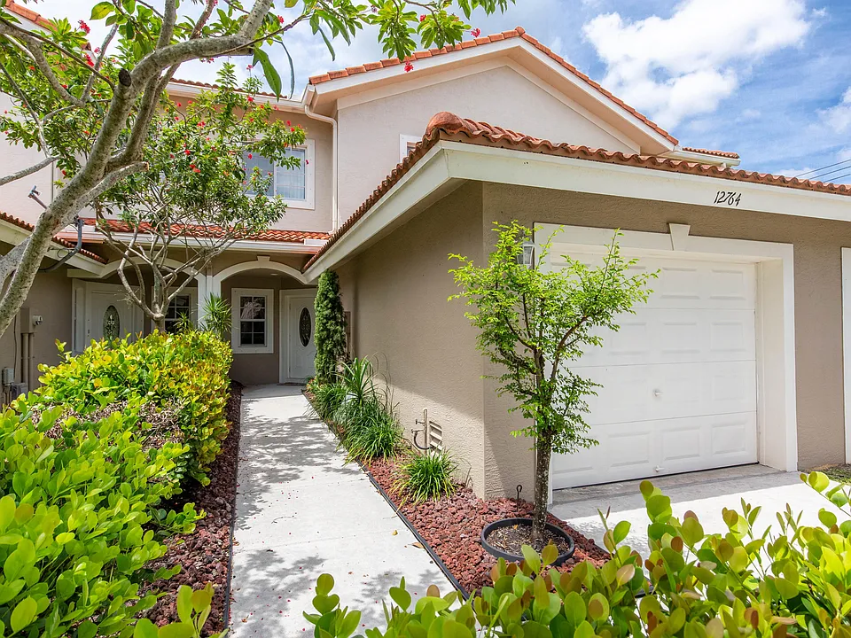 12764 Westhampton Cir