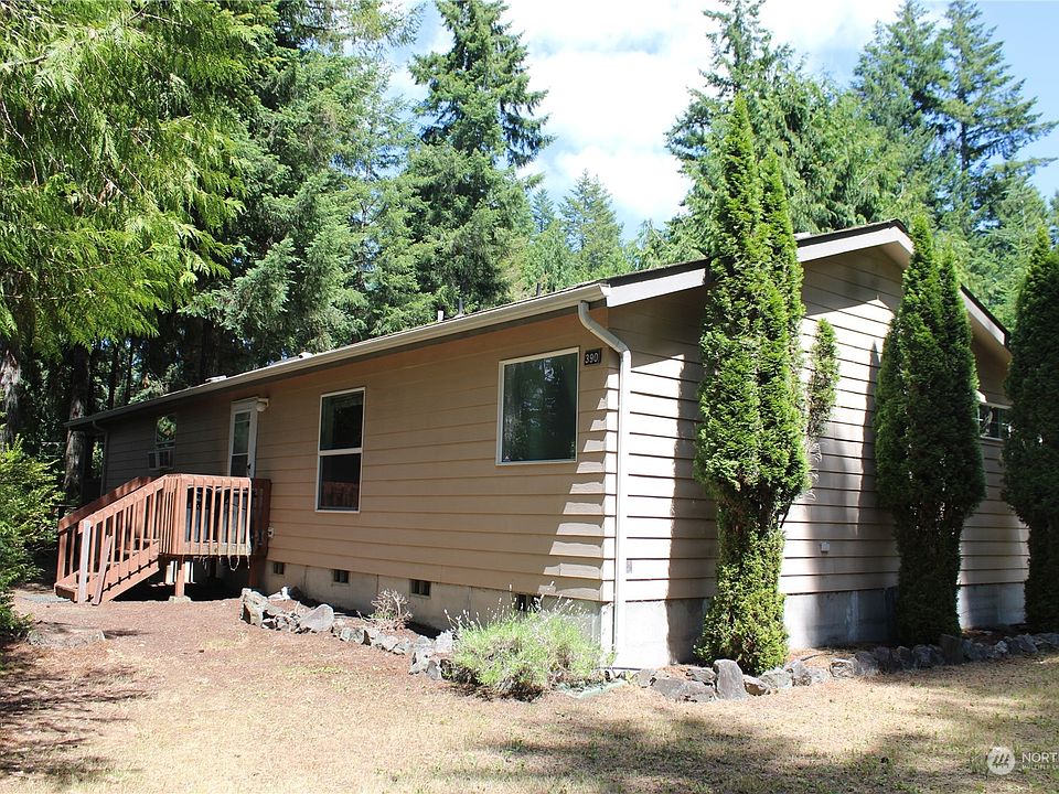 1st image of 390 E Herron Drive