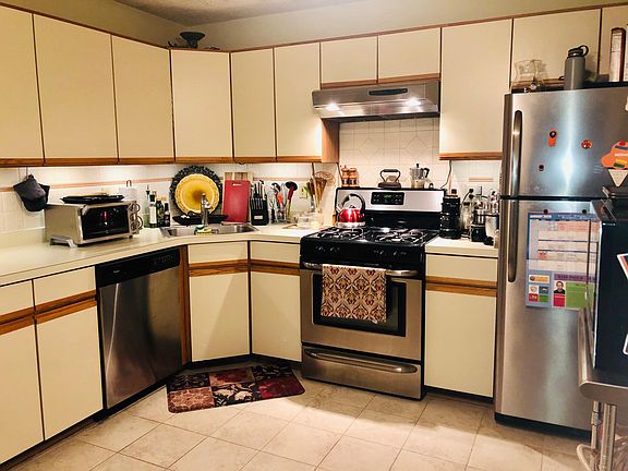 4th image of 1979 Willings Ln