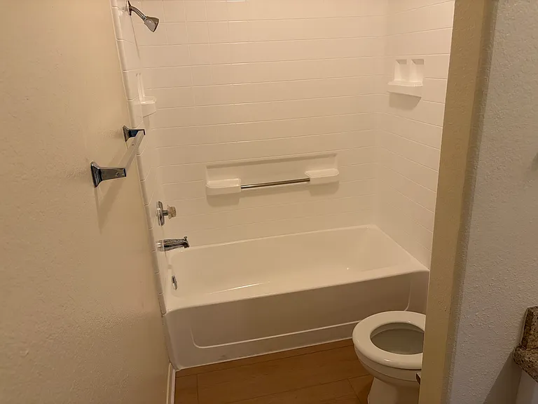 2nd bathroom