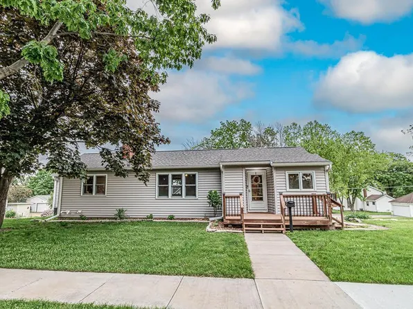 502 N High St, Lake City, MN 55041