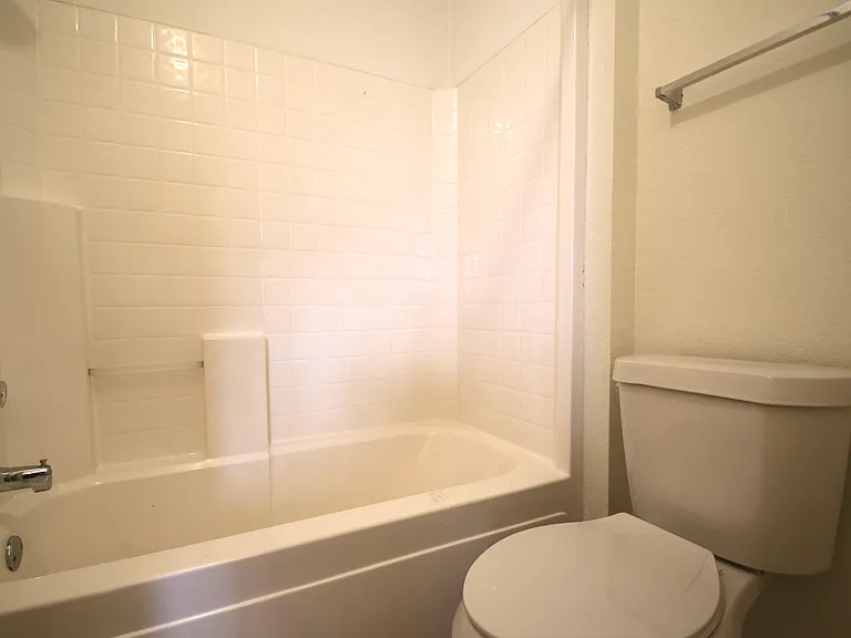 5036 Diaz Ave — Photo 14