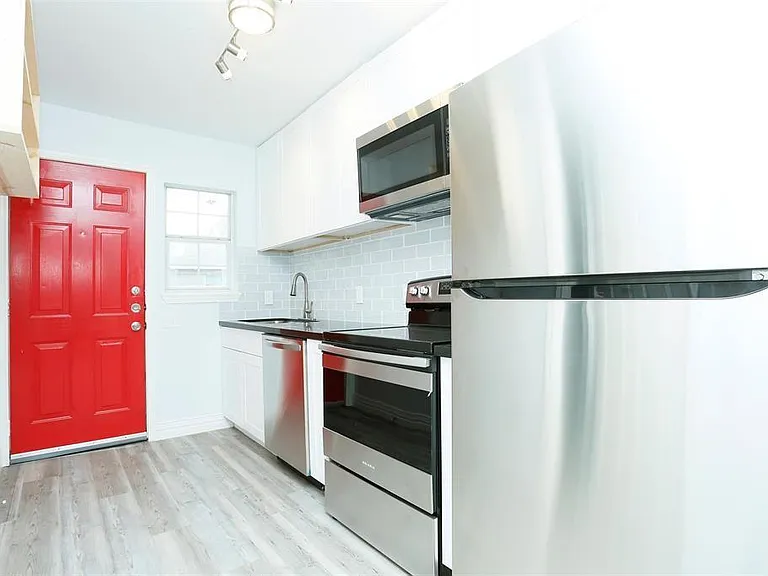 3603 Bastrop St NW #1 — Photo 5
