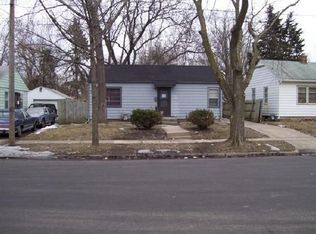 1017 Oakley Ave, Rockford, IL