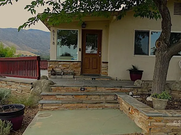 6118 Sagebrush Rd, Mountain Mesa, CA 93240