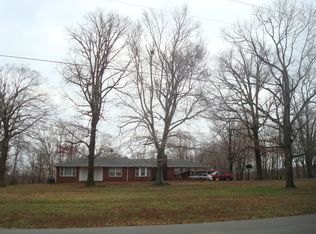 1101 Promise Land Rd, Charlotte, TN 37036