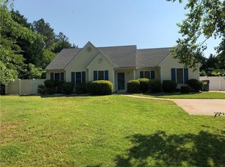 107 Tall Willow Dr, Seneca, SC 29672