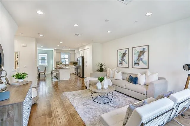 880 Apollo Pl — Photo 6