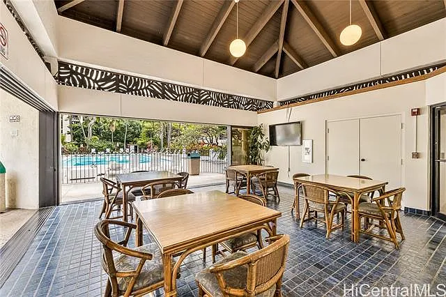 Pool house