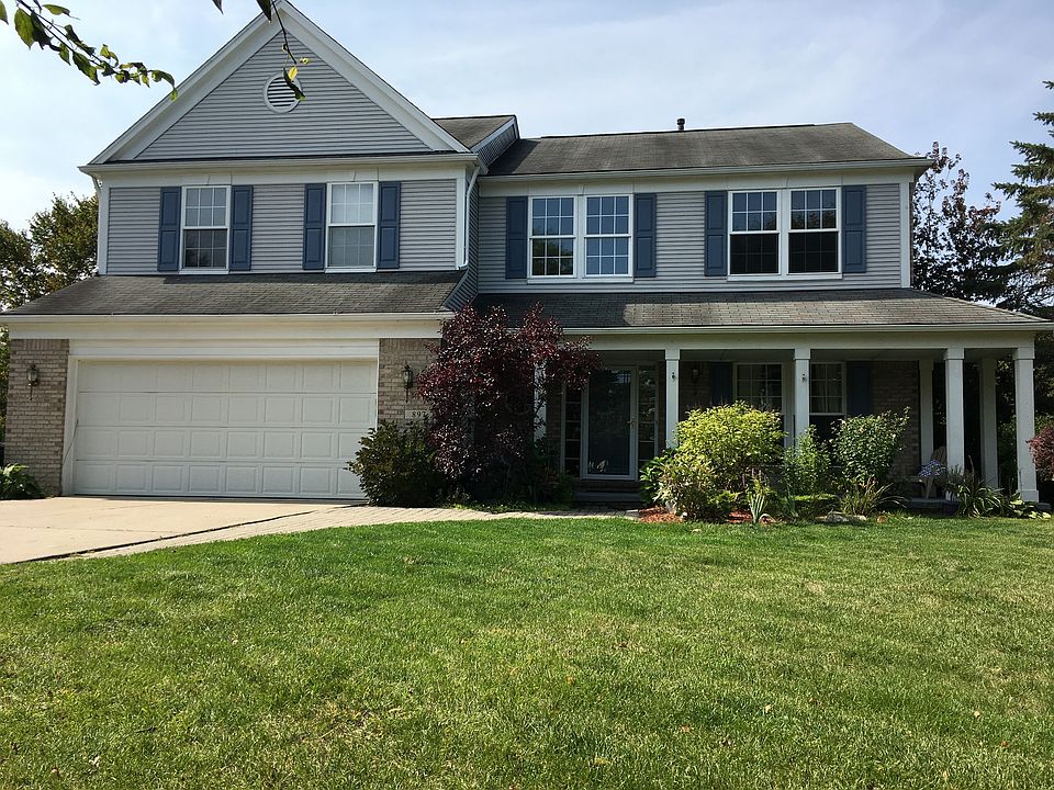 1st image of 897 Westhills Dr