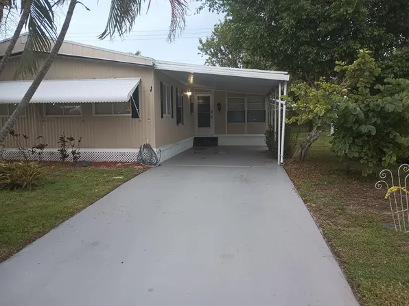 239 Cam Del Rio, Port St Lucie, FL 34952