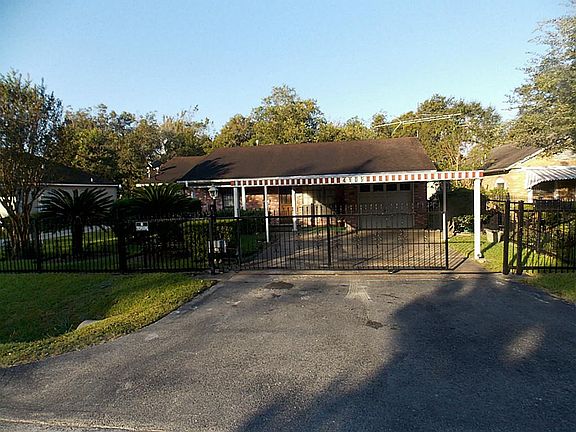 2nd image of 4105 Kress St