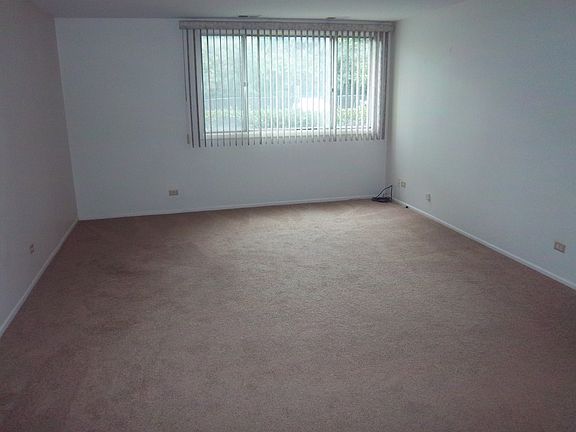 4th image of 2650 Brookwood Way Dr APT 104