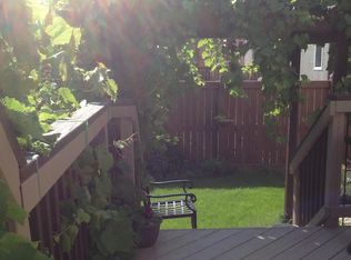 26 Lindmere Dr, Winnipeg, MB R3P2P7