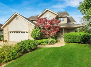 7346 Greenfield St, Schererville, IN 46375