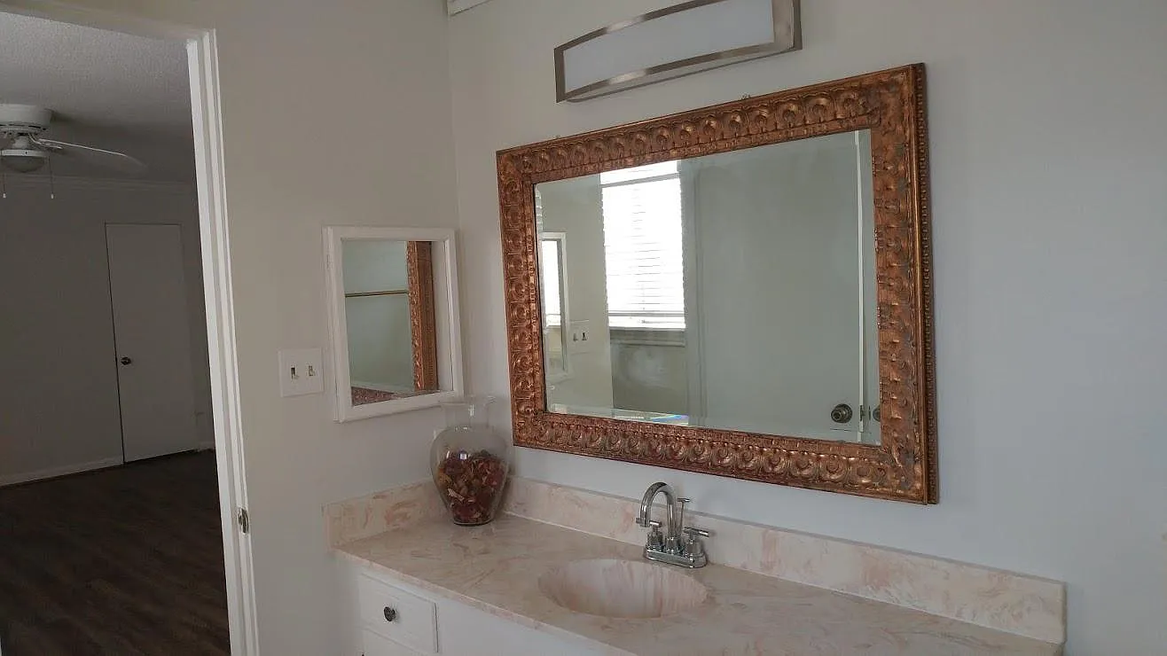 1 bed, 800 sqft, $1,250 — Photo 4
