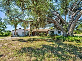 1061 Owl Dr, Englewood, FL 34223