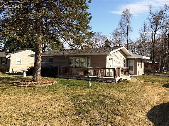 2nd image of 2415 Denise Dr