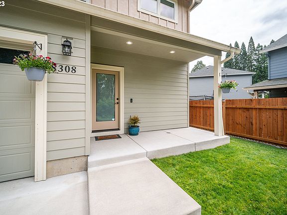 4th image of 8308 NE 88th Cir
